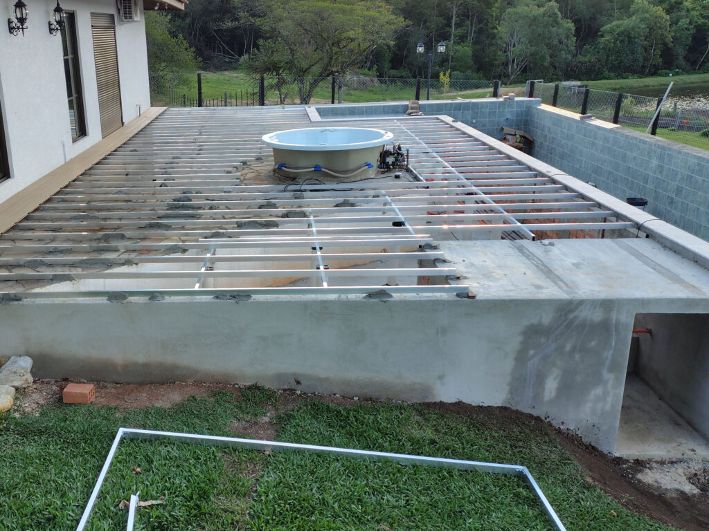 deck madeira plastica campo largo
